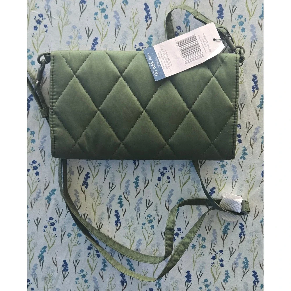 Vera Bradley Ultralight Wallet Crossbody Pearlized Cedar Green‎ 51082-22551 NWT